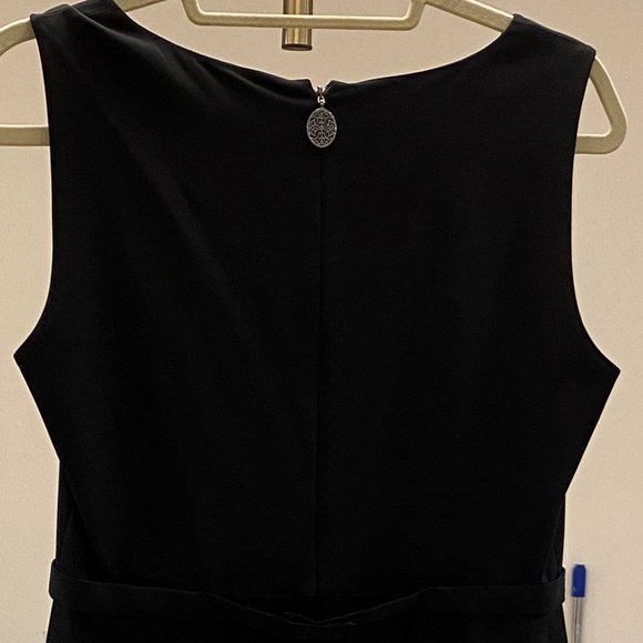 NWT Elie Tahari classic little black dress with a twist - Picture 3 of 12